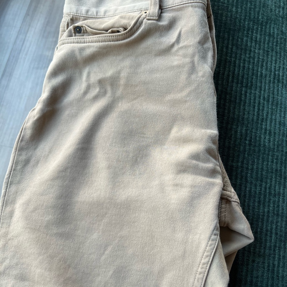 Banana Republic Slim The Traveler Pant in Tan 34x30 - Picture 7 of 9